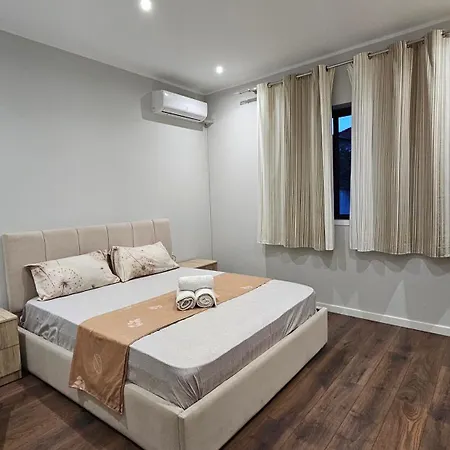 Villa Garden Lemon Tree Tirana