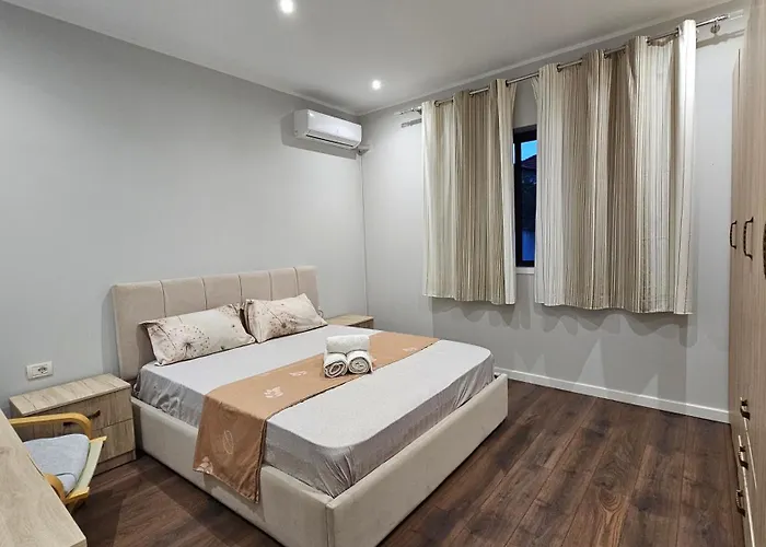 别墅 Garden Lemon Tree 地拉那