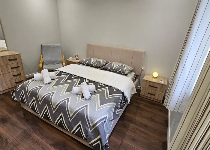 Garden Lemon Tree 别墅 *